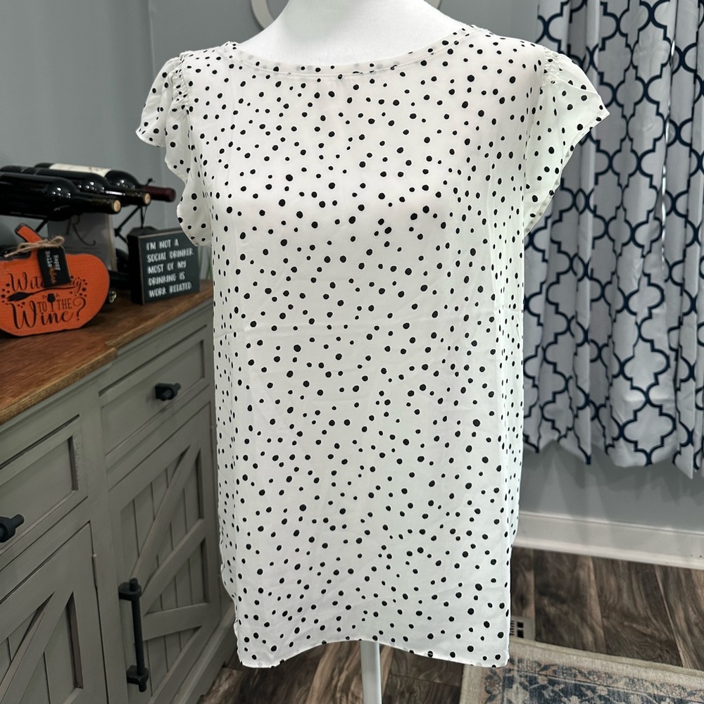 EUC Loft mixed media flutter sleeve top
